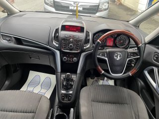 /photos/10980/1f68c87b-350d-9214-9a37-c2597c73fe31_i320x240.jpg